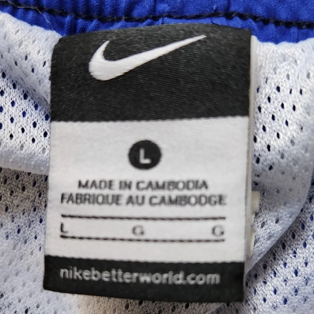 Nike surf up